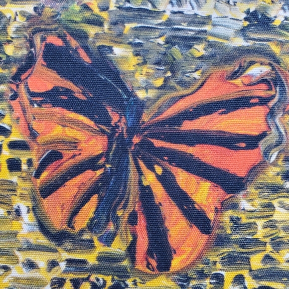 HUNT SLONEM Guardians and Butterflies Dinner Napkins, Set of 2 - Picture 7 of 8